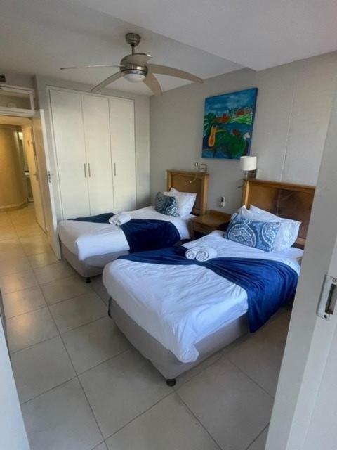 B5 Salamander Apartment Durban