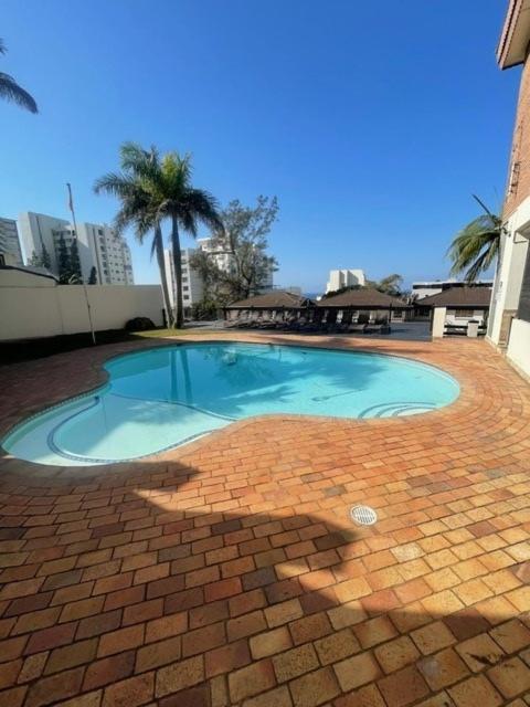 B5 Salamander Apartment Durban
